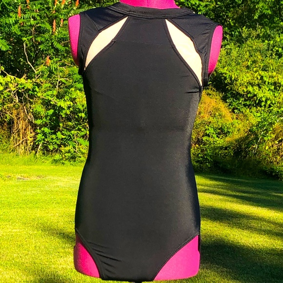 Balera Girls Black Leotard w/ Mesh Inserts - Size IC - Picture 5 of 5